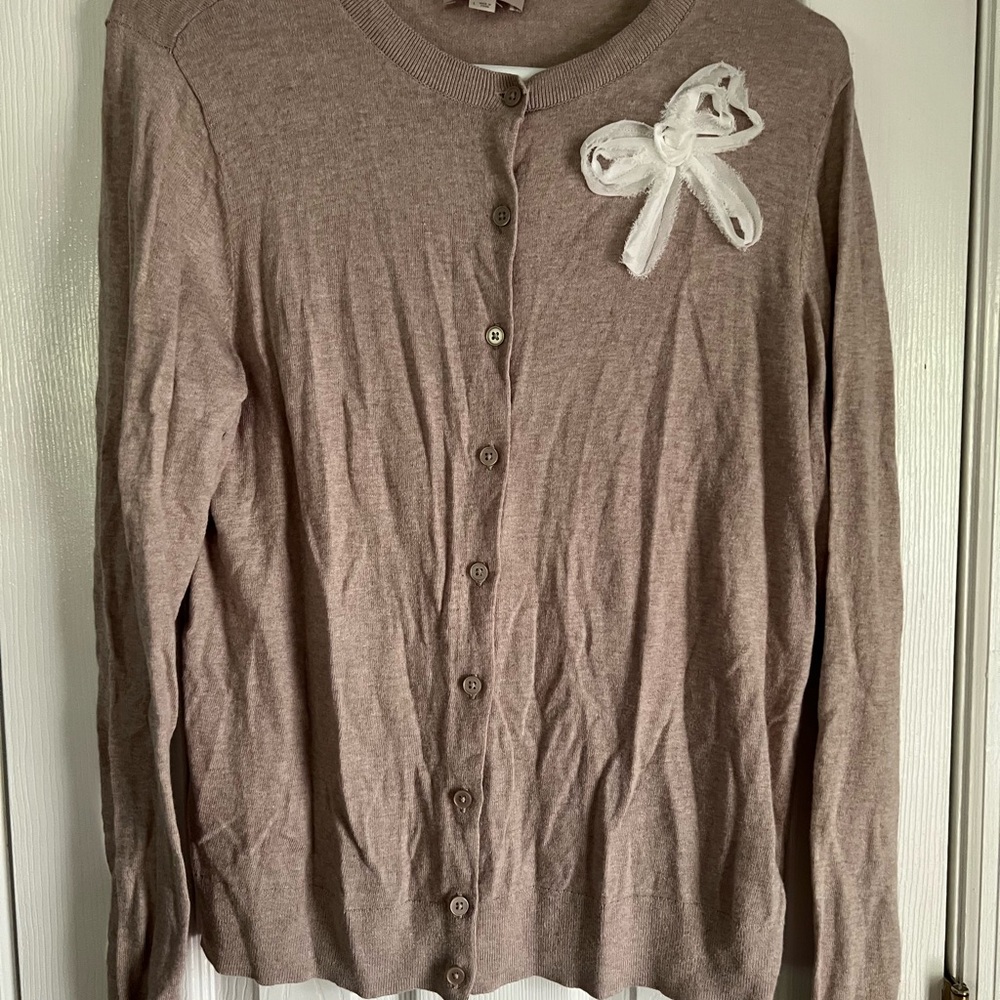 LOFT Tan and White Crew Neck Sweater with Bow Accent